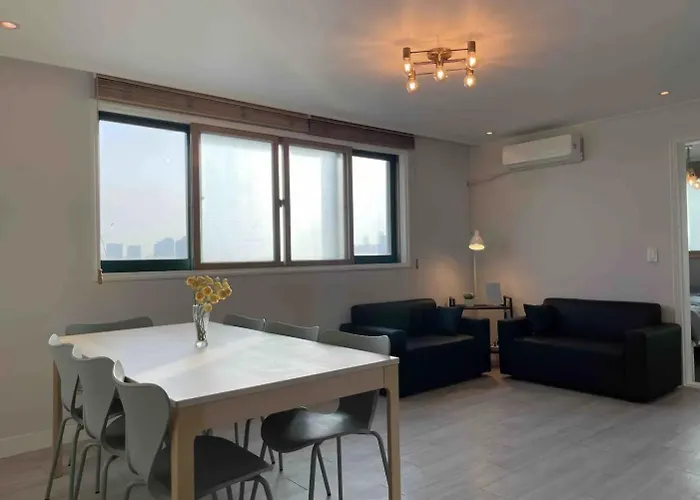Superb House * Seoul