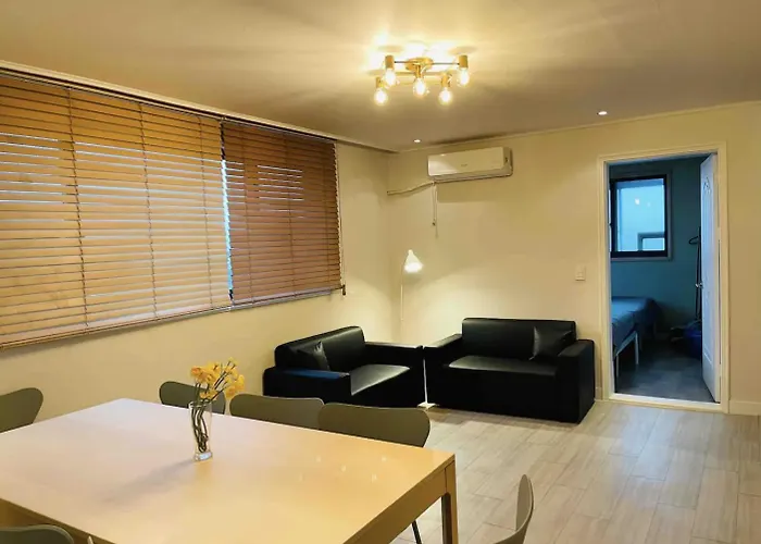 Hotel Superb House *